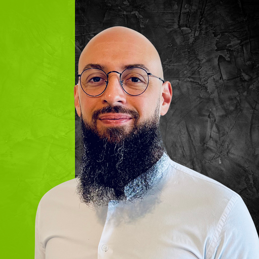 Carlos Espinoza · Smart Hiring Consultant
