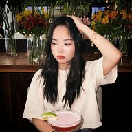 hyun's avatar